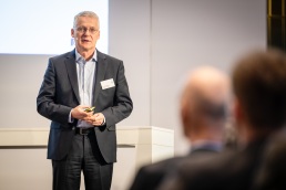 20240418_Awards24_Jako_1005-1030_Siegmund_AssetAllokation_015