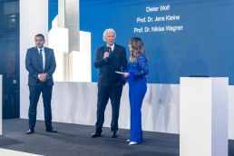 00167_Award23_Award5_Beste_Versicherung