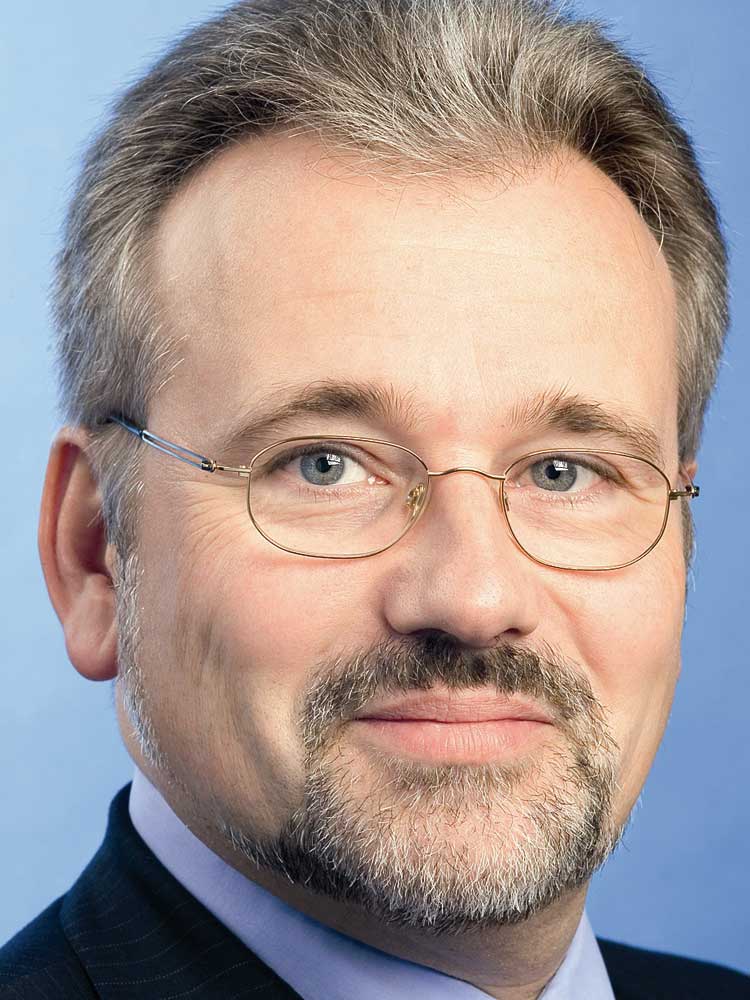 Dr. Hans-Wilhelm Korfmacher, Geschäftsführer, Versorgungswerk der Wirtschaftsprüfer und der vereidigten Buchprüfer im Lande NRW sowie Vorstandsvorsitzender, Club of Finance