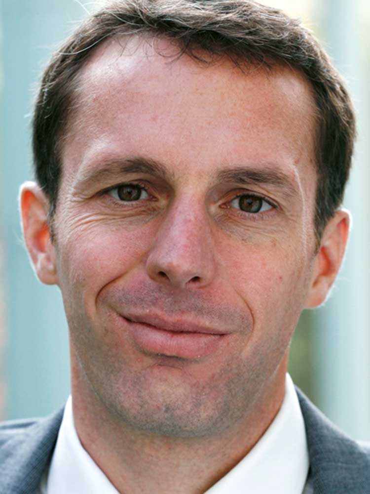 Patrick Eisele, Chefredakteur, portfolio institutionell